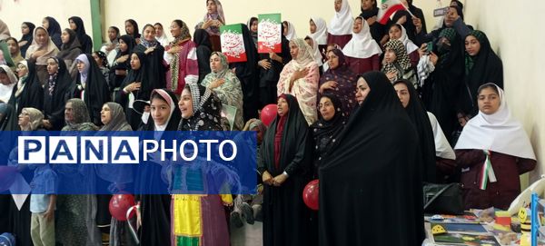 راهپیمایی باشکوه ۲۲ بهمن در فین؛ جلوه‌ای از حضور پرشور مردم