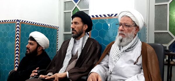 تجمع مردم اردکان در پی‌شهادت شهید سیدحسن نصرالله در پایگاه انقلاب اردکان مسجد کشکنو