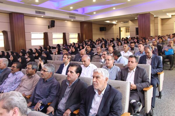 گردهمایی مدیران مدارس ناحیه 2 تبریز