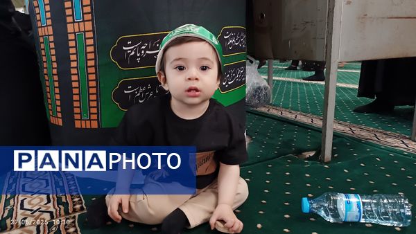 زمزمه‌های «یا علی‌اصغر(ع)» در مصلی زنجان طنین‌انداز شد