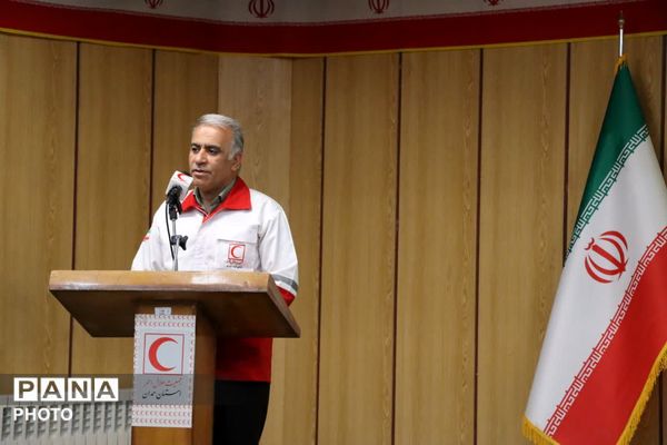 آیین تجلیل از کارکنان و خانواده‌های هلال‌احمر استان همدان همزمان با دهه امامت و ولایت
