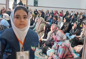 برگزاری جلسه آموزشی مهارت‌های زندگی برای اولیا در دبستان شقایق‌ها ملارد