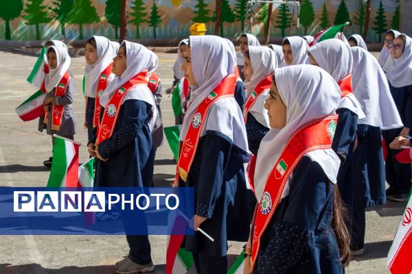 برگزاری همایش یاوران انقلاب، پیشتازان مقاومت در شهرستان محلات