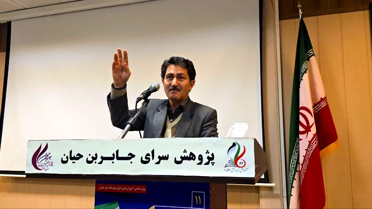 سعدی؛ آموزگار حکمت و انسانیت در آیینه‌ی زمان