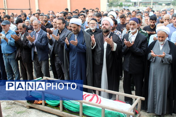 تشییع پیکر مادر شهید حسینعلی جعفری