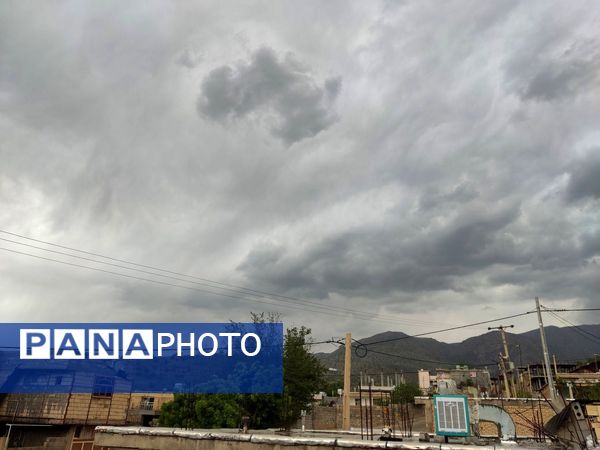 میانکوه در این روز‌ها همچون نگینی سبز می‌درخشد