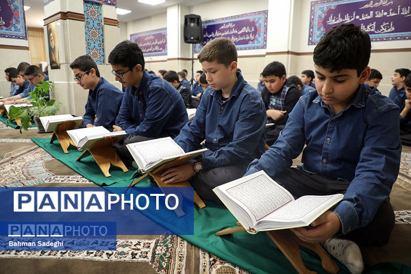 محفل انس با قرآن کریم به‌مناسبت یادبود شهید سید حسن نصرالله