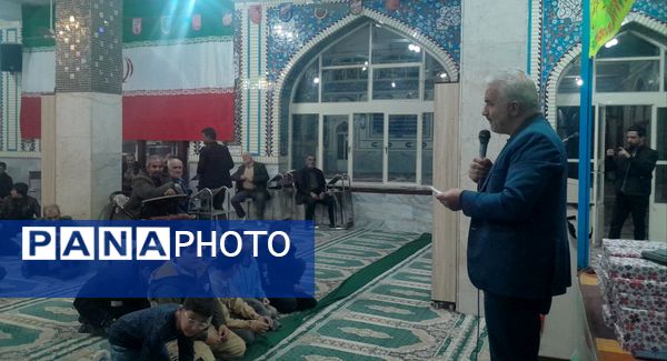 وقتی دانش‌آموزان میزبان جشن دهه فجر می‌شوند