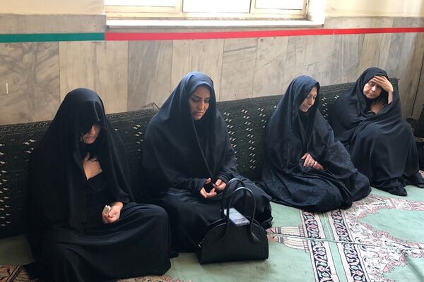 حضور فرهنگیان ناحیه 2 شهرری در مراسم عزاداری سالار شهیدان 