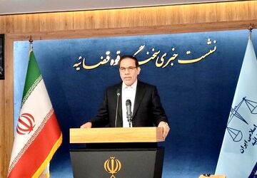 طراحی سامانه نماد برای جلوگیری از آسیب های حقوقی بخش دانش آموزی