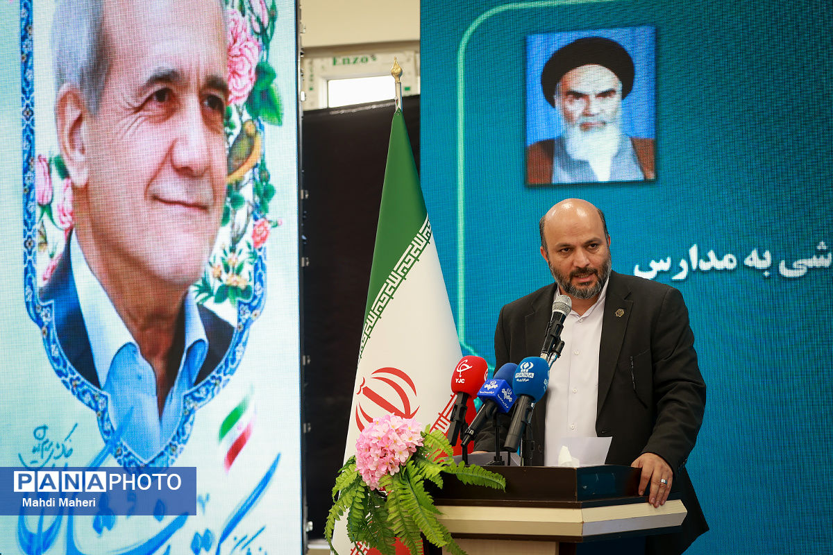 اختصاص ۲.۱ هزار میلیارد تومان اعتبار برای تجهیزات آموزشی مدارس‌