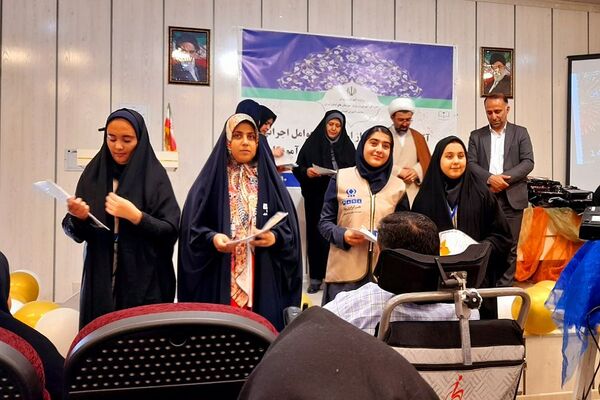تقدیر از دانش‌آموز خبرنگاران فعال پانا در رودهن 