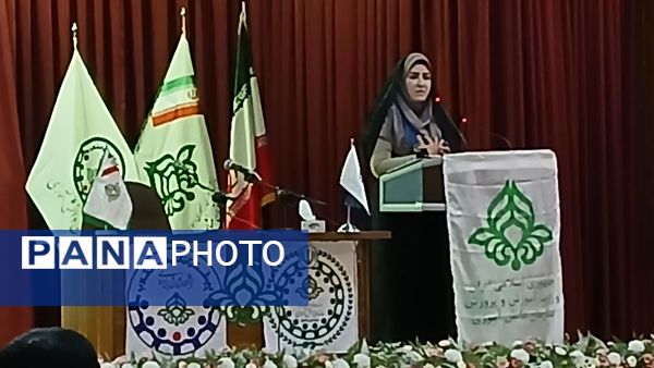 "همایش فعالان تشکیلاتی" در نیشابور 
