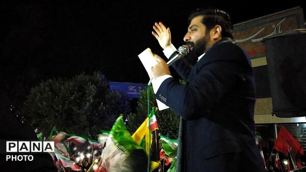  قاب پانا میزبان نودمین شب از اجتماعات خیابانی در حسینیه امام خمینی(ره)