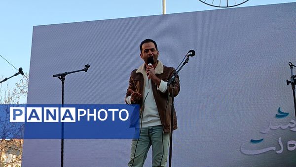 مهمانی کیلومتری اعیاد شعبانیه در خیابان امام خمینی نیشابور 