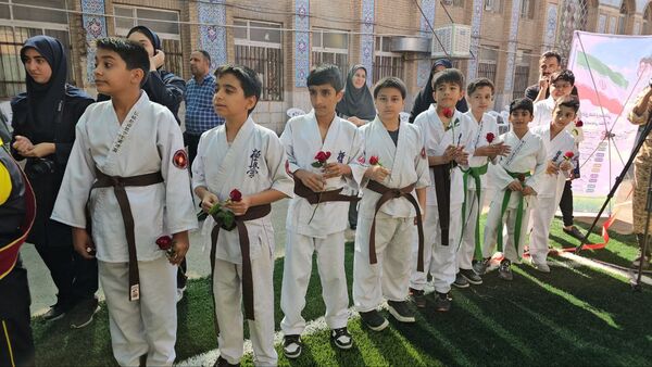 دبستان انقلاب اسلامی میزبان پروژه‌های ورزشی و استمرار طرح شهید سلیمانی