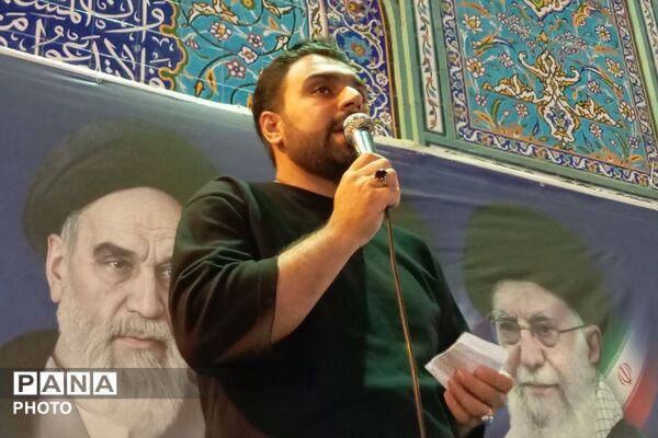 شور و حماسه  مردمی در شهرستان قرچک در شب صد و سوم