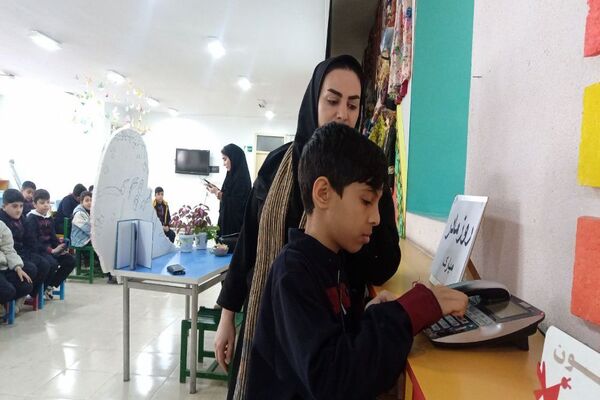 ویژه برنامه روز مادر در مرکز یک کانون پرورش فکری کودکان و نوجوانان شهرستان مرزی پارس آباد