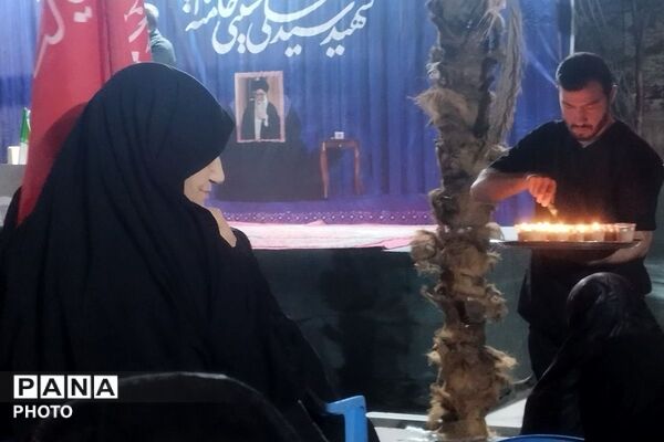  تهران سیاهپوش در شام غریبان رهبر شهید