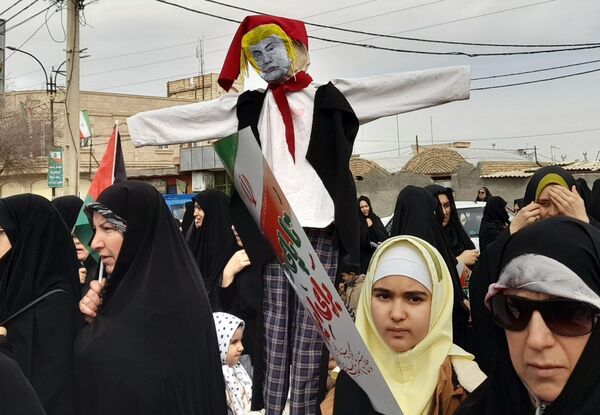 راهپیمایی مردم جعفرآباد قم در جشن سالگرد پیروزی انقلاب