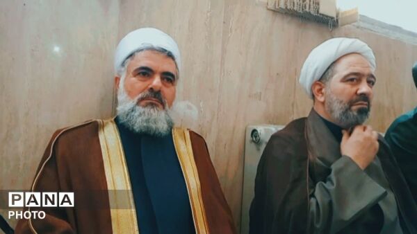 عطر یاد امام خمینی (ره) در حسینیه رستگاران دهگلان پیچید 