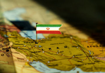 ایران قوی و پابرجا