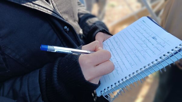 بازدید دانش‌آموزان مدرسه الزهرا یاسوج  از ایستگاه هواشناسی