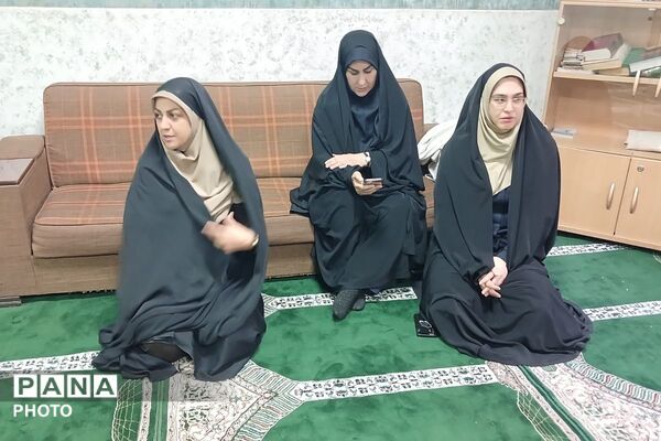 جشن ولادت حضرت زینب(س) در اداره آموزش و پرورش کهریزک 
