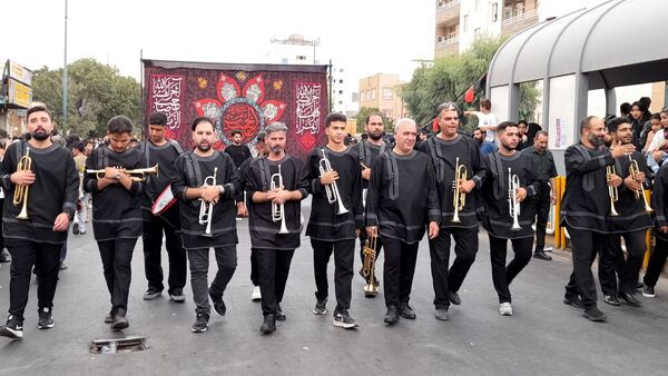 نقش‌آفرینی هنروران تعزیه در کاروان دخیل العباس(ع)