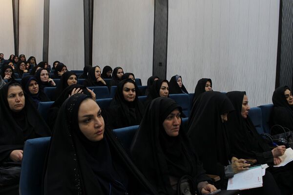 جلسه عمومی مدیران مدارس منطقه کهریزک 