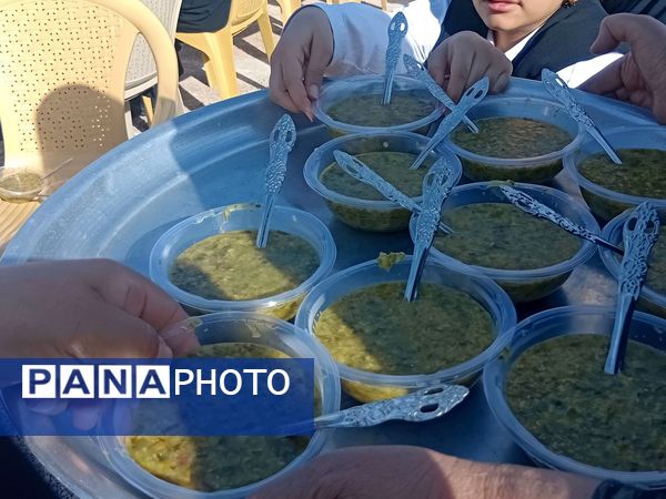 برگزاری مراسم پرفیض دعای ندبه در تپه نورالشهدا شهر نقنه