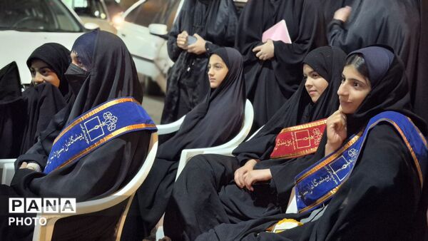 حضور دانش‌آموزان در موکب سازمان دانش‌آموزی 