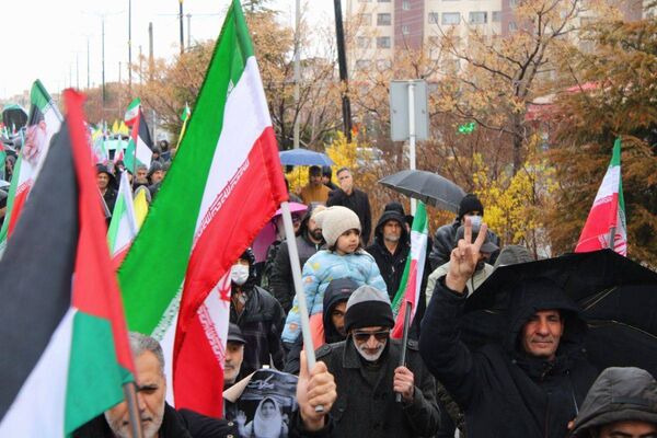 حضور حماسی مردم شهرستان پردیس در راهپیمایی روز قدس با وجود بارندگی