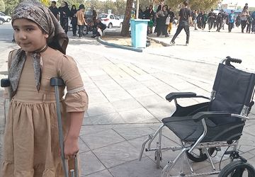 همقدم با خورشید؛ پیاده‌روی عاشقان در سوگ امام رضا(ع)