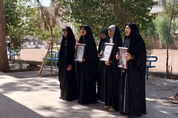 آیین غبارروبی و عطر افشانی مزار شهدا