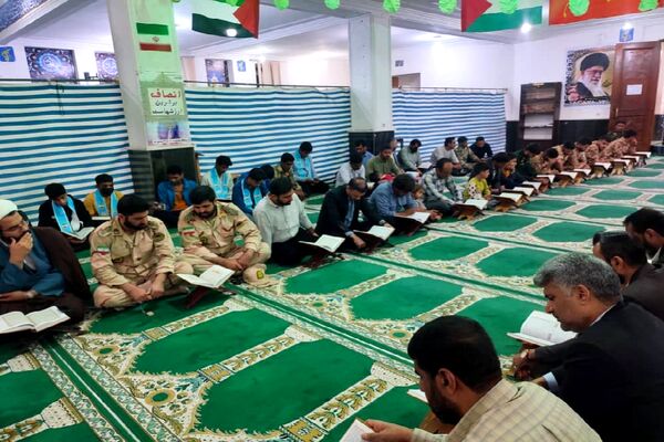 محفل نورانی انس با قرآن‌کریم با حضور قاریان برجسته استانی
