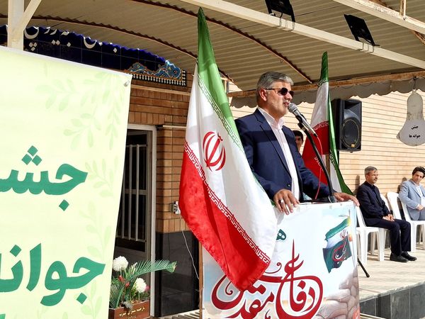 آیین نواختن زنگ شکوفه ها و جوانه ها در شهرستان خلیل‌آباد 