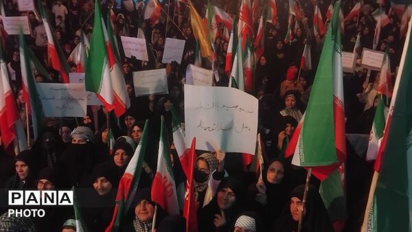 نورآباد میزبان شصت ونهمین موج تجمعات بیعت با رهبری شد