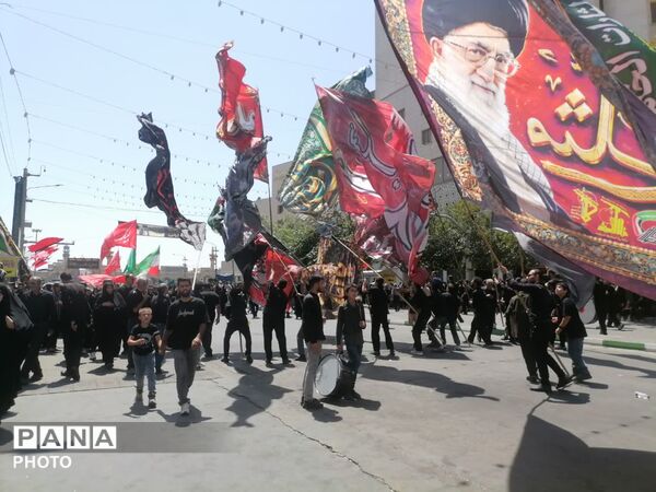 مشهد در سوگ امام رضا (ع) 