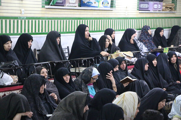 یادواره شهدای محله کوی «رهبر» در قم
