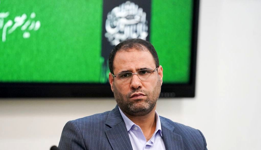 کانون پرورش فکری مجموعه‌ای مدون برای آموزش شعر‌سرایی به دانش‌آموزان علاقه‌مند فراهم کند