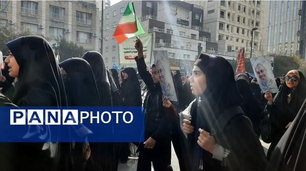  راهپیمایی ۱۳آبان روز ملی استکبار ستیزی و روز دانش آموز 