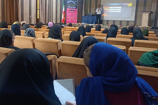 برگزاری همایش انتخاب رشته در قرچک