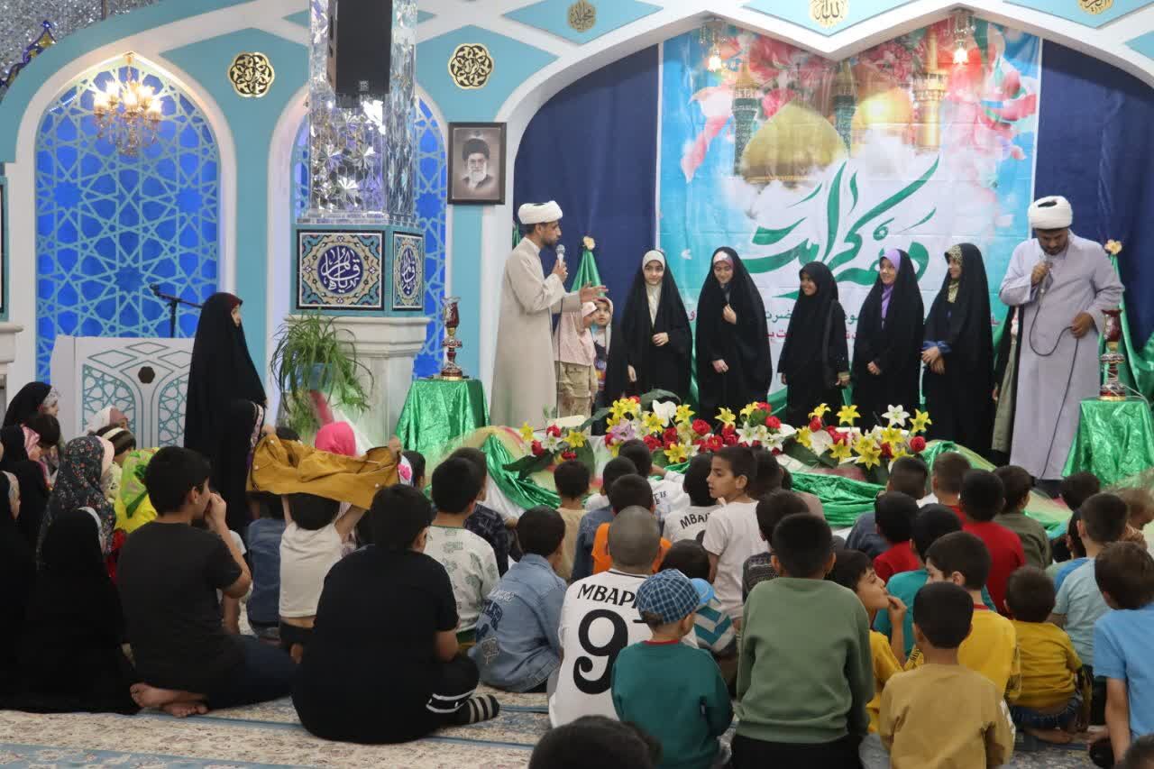 جشن میلاد امام رضا (ع) در امامزاده سید عباس (ع) در بجنورد 