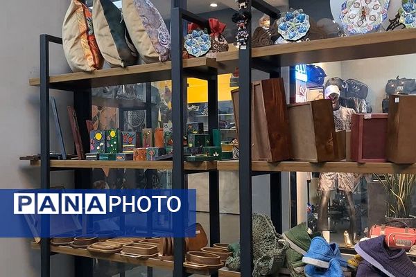 بازدید از نمایشگاه صنایع دستی 