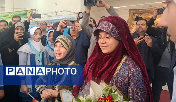 آیین نکوداشت خیر مدرسه ساز عبدالرضا وکیلی با حضور وزیر آموزش و پرورش در نیشابور 