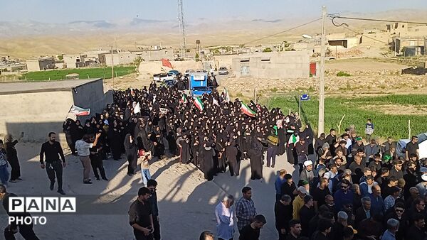 تشییع و تدفین شهید مصطفی حسینی در روستای سید آباد 