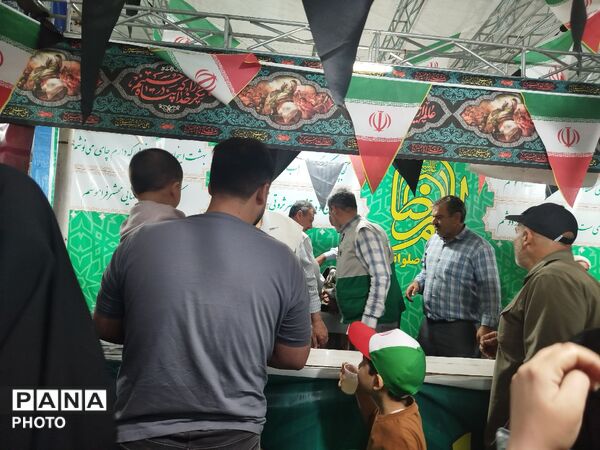  رنگ و بوی حیدری  شب عید غدیر در تجمعات مردم رجایی‌شهر کرج
