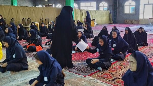 برگزاری لیگ جت دختران در مصلی بقیة اللّٰه شهرستان اشتهارد 