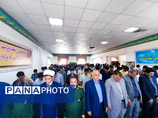 زنگ نماز در دبیرستان شاهد مالک اشتر نیشابور 